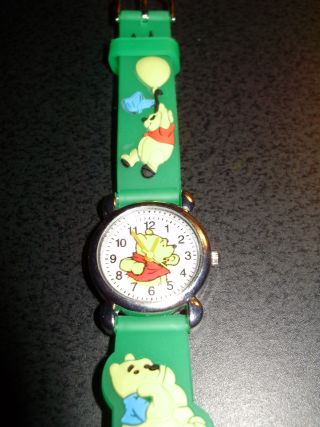 NEW WINNIE THE POOH WATCH