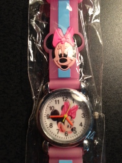 NEW MINNIE MOUSE WATCH