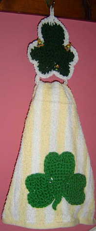 shamrocktowelholder