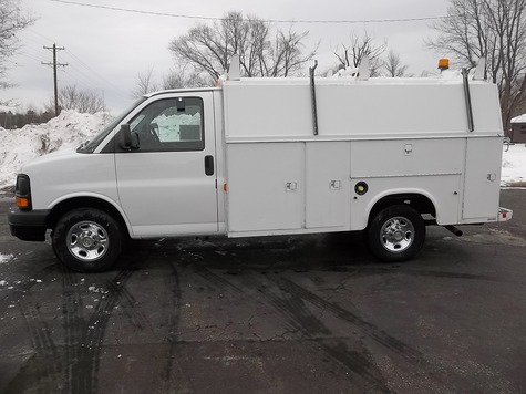 2003 CHEV. G3500, KUV BODY, 111K