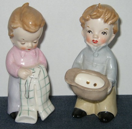 Item #1 - Set of 2 1950's Vermont Figurines