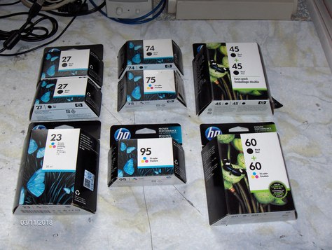 Assorted HP ink cartridges