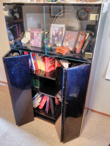 Black High-Gloss Polymer Entertainment Unit/Book Case