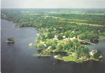 1000 Islands Post Card