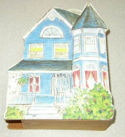 Wooden Dollhouse Toy