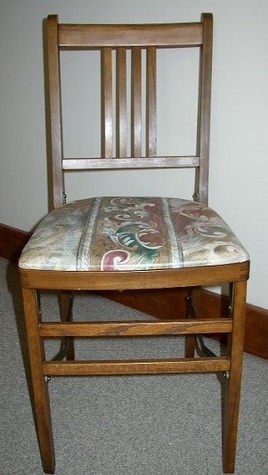 Antique, Cushioned, Fort Massac Locking/Folding Chair