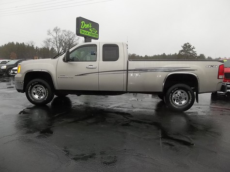2008 GMC, 2500 H.D., 4X4, X-CAB