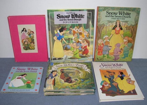 Snow White Puzzle & Pop-Up Books