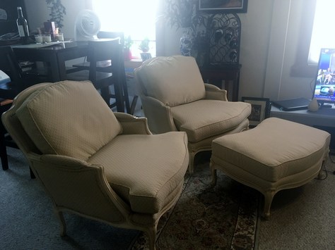ethan allen bergere chairs with otoman
