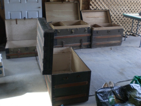 steamer trunks