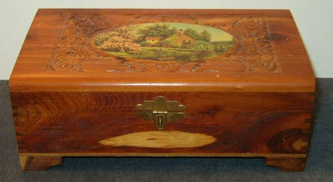 Cottage Scene - Small Cedar Box