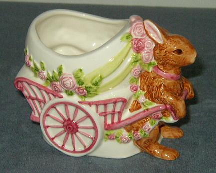 GEO Z. Lefton Bunny & Cart Figurine