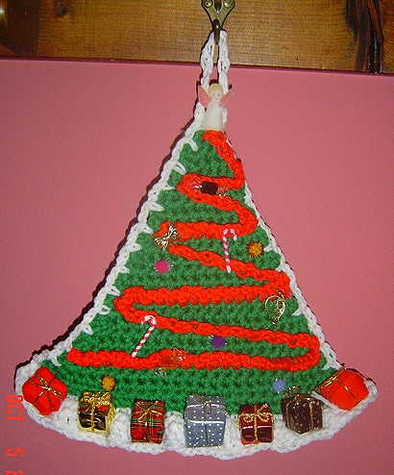christmas tree presents