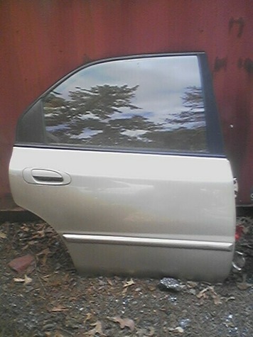 Honda station wagon door