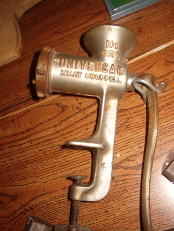 VINTAGE MEAT GRINDER