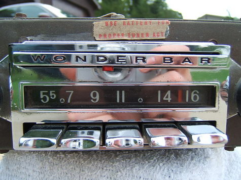 1958-62 Corvette Wonderbar Radio
