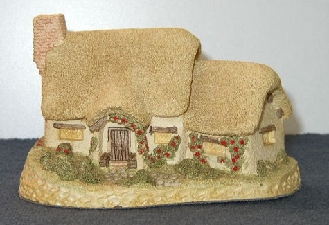 Item #1 -- David Winter Rose Cottage