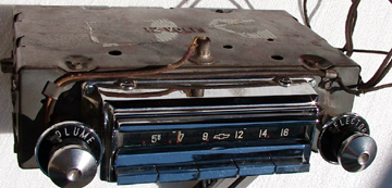 Corvette Wonder Bar Radio