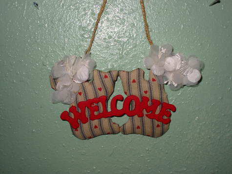 Cat Welcome Wall Hanging